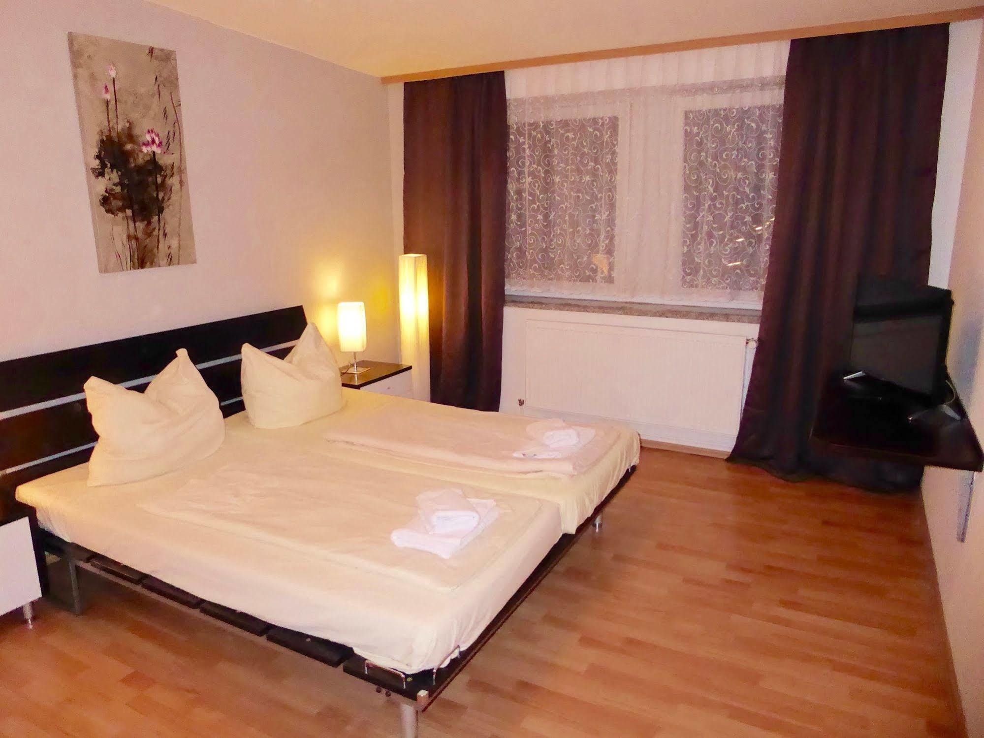 Boardinghouse Mundsburg Aparthotel Hamburg Ngoại thất bức ảnh