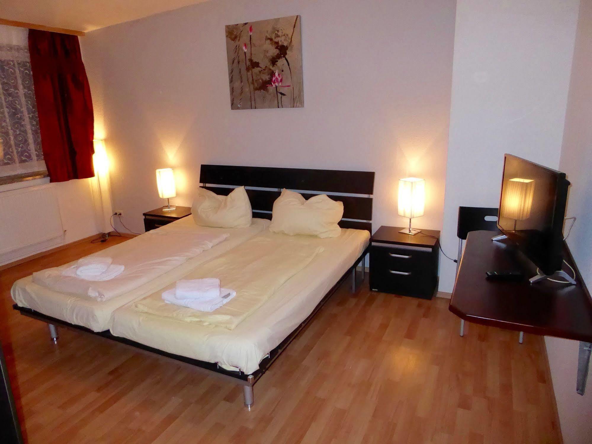 Boardinghouse Mundsburg Aparthotel Hamburg Ngoại thất bức ảnh