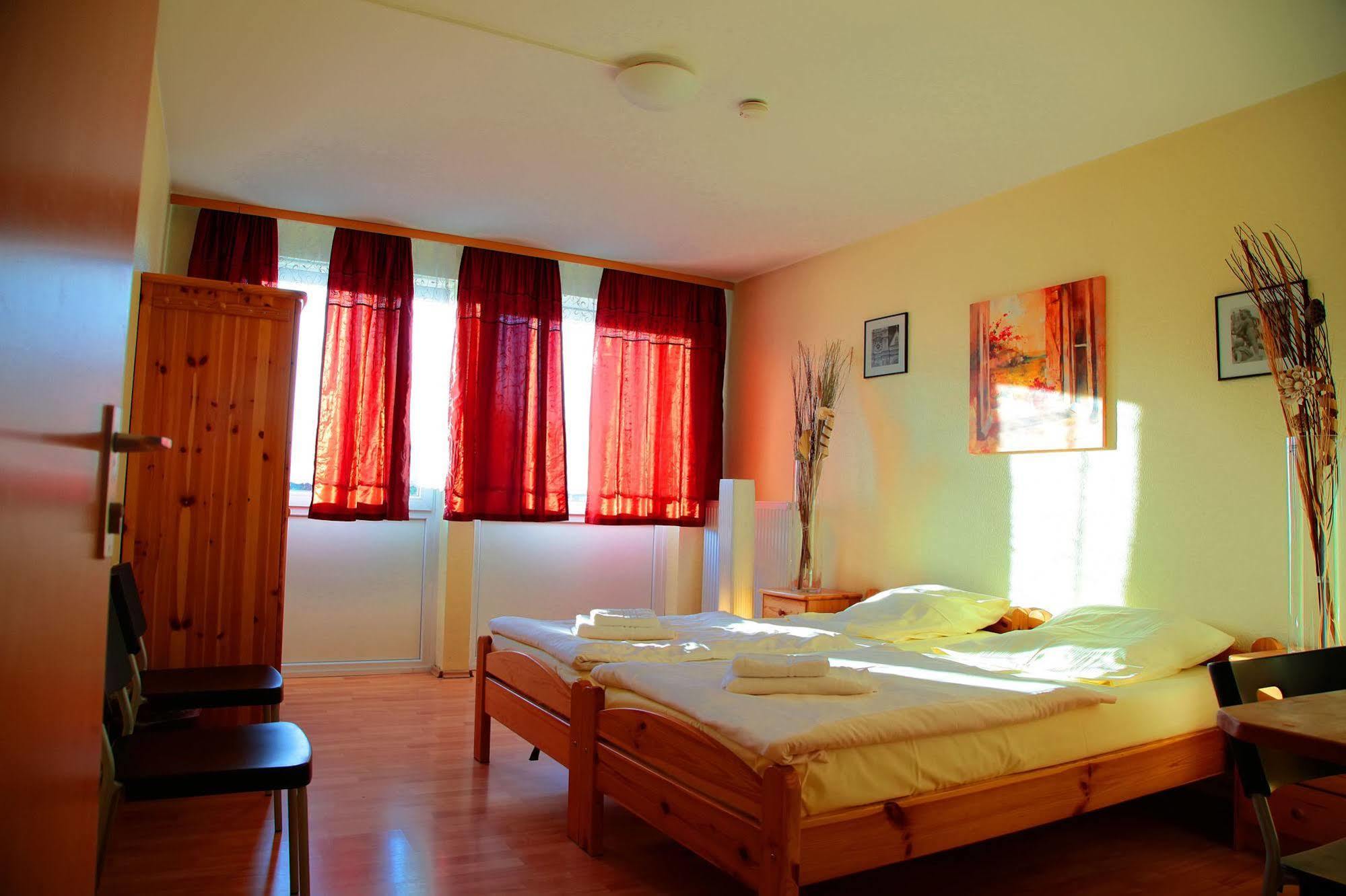 Boardinghouse Mundsburg Aparthotel Hamburg Ngoại thất bức ảnh